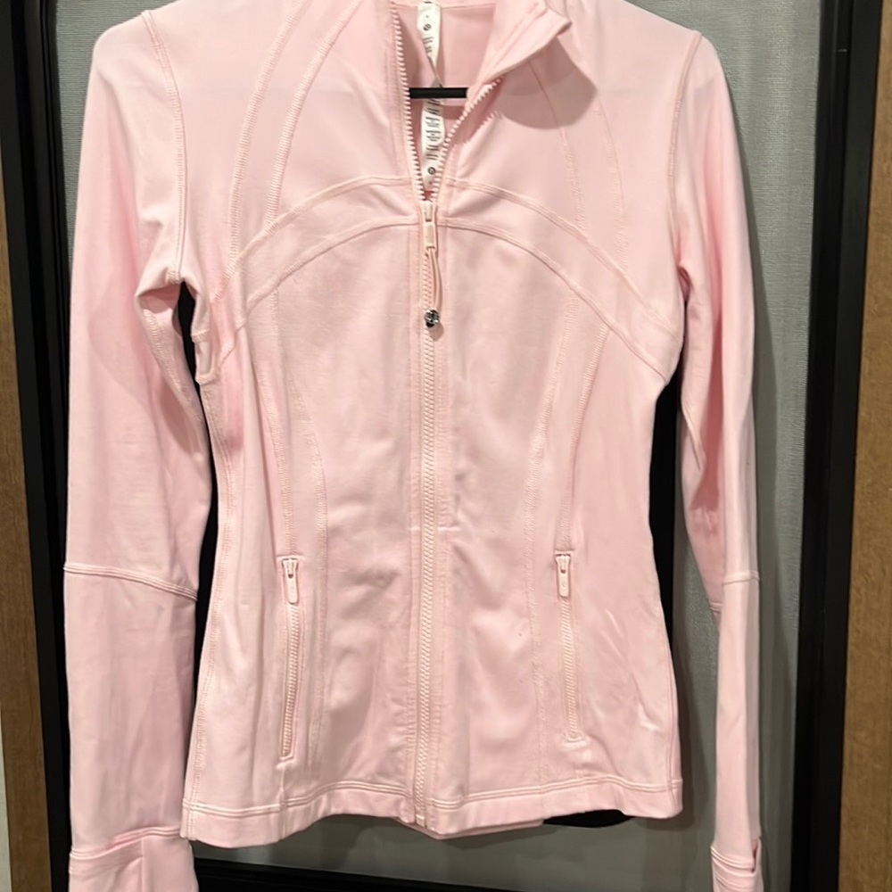 luluemon strawberry milkshake define jacket
